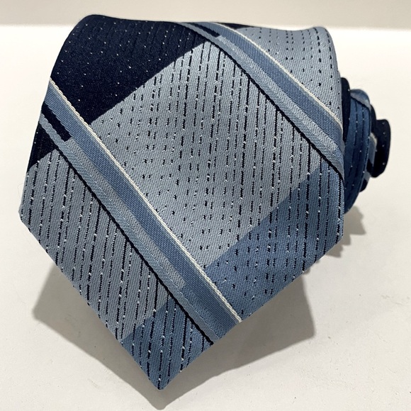 Giovanni Men's Tie Blues RN27394 Diagonal Stripes Plaid Denim Vibes 55" - Picture 2 of 5